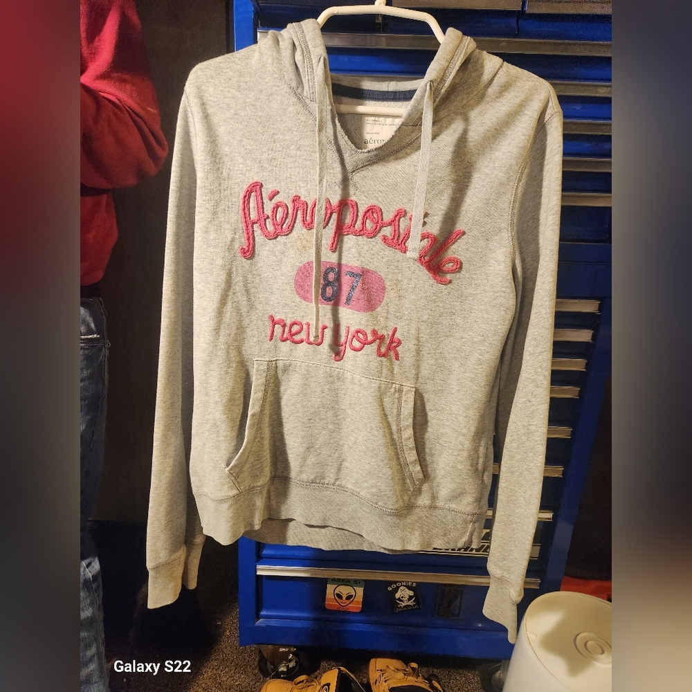 COPY - Womens Extra Large Aeropostale pull over hoodie